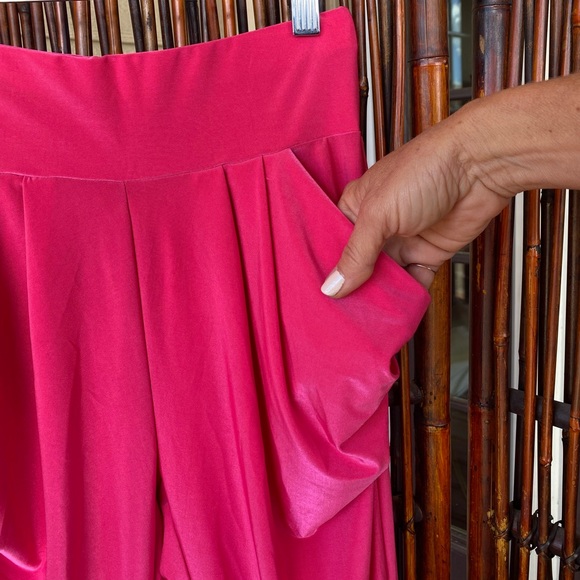 New Slinky Cropped Genie Pants - Picture 8 of 16